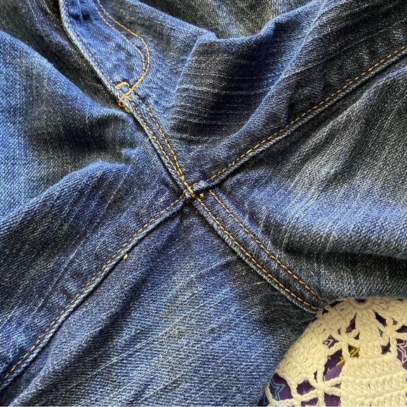 GAP Straight Fit Jeans - Picture 11 of 15